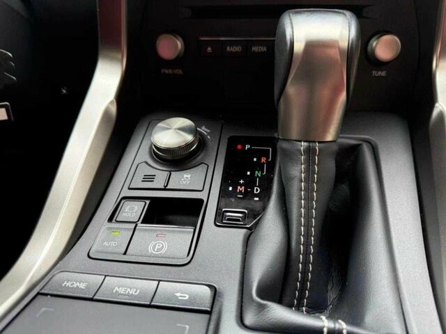 Серый Лексус НХ, объемом двигателя 0 л и пробегом 43 тыс. км за 23700 $, фото 8 на Automoto.ua