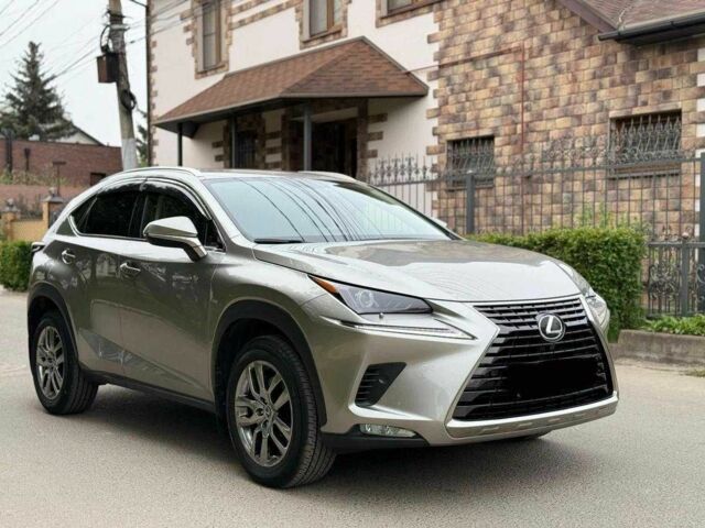 Серый Лексус НХ, объемом двигателя 0 л и пробегом 43 тыс. км за 23700 $, фото 2 на Automoto.ua