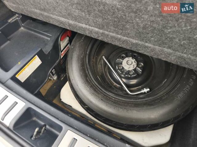 Сірий Лексус НХ, об'ємом двигуна 2.49 л та пробігом 54 тис. км за 36900 $, фото 36 на Automoto.ua