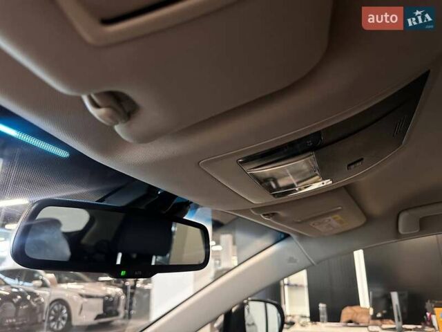 Серый Лексус НХ, объемом двигателя 1.99 л и пробегом 195 тыс. км за 27900 $, фото 26 на Automoto.ua