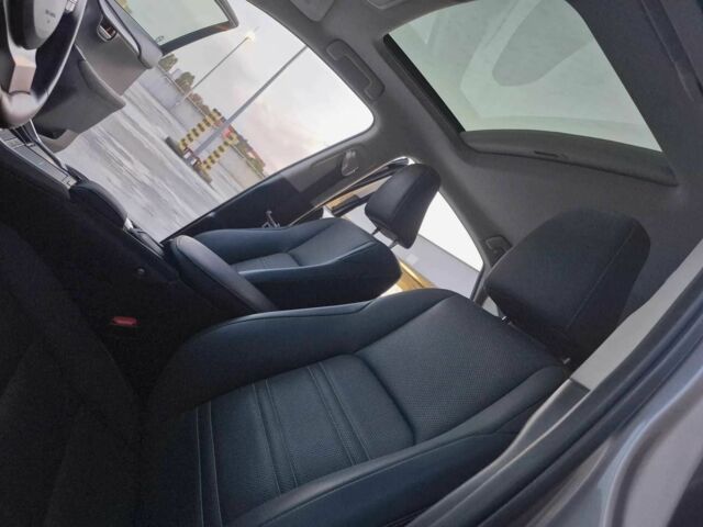 Серый Лексус НХ, объемом двигателя 2 л и пробегом 75 тыс. км за 16700 $, фото 7 на Automoto.ua