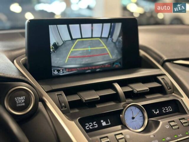 Серый Лексус НХ, объемом двигателя 1.99 л и пробегом 195 тыс. км за 27900 $, фото 21 на Automoto.ua