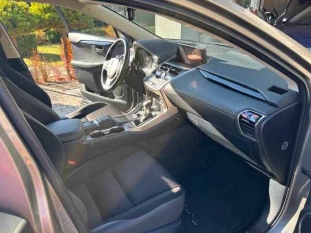 Сірий Лексус НХ, об'ємом двигуна 2 л та пробігом 53 тис. км за 17600 $, фото 7 на Automoto.ua