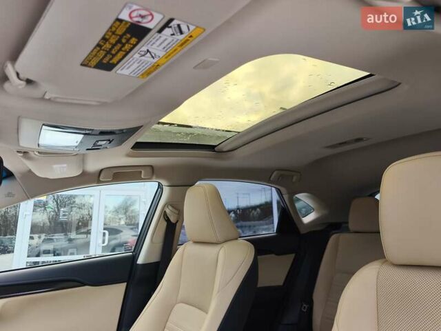 Сірий Лексус НХ, об'ємом двигуна 2.49 л та пробігом 54 тис. км за 36900 $, фото 20 на Automoto.ua