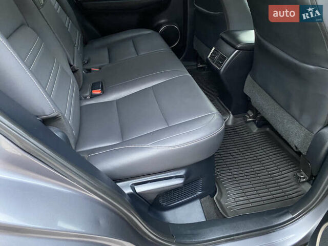 Лексус НХ 2019 в Житомире на Automoto.ua Серый Лексус НХ, объемом двигателя 2.49 л и пробегом 43 тыс. км за 32800 $, фото 16 на Automoto.ua