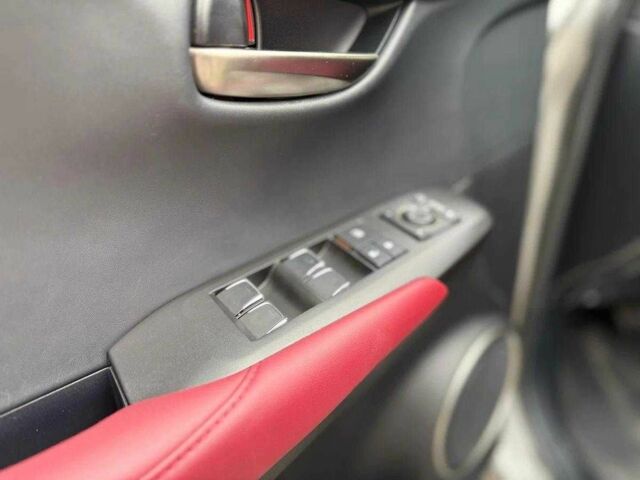 Серый Лексус НХ, объемом двигателя 0 л и пробегом 43 тыс. км за 23700 $, фото 9 на Automoto.ua