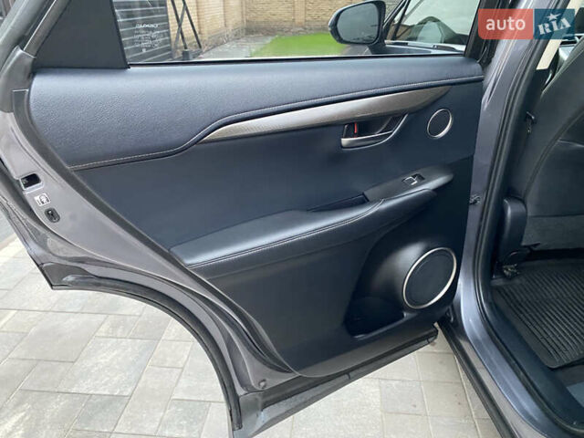 Лексус НХ 2019 в Житомире на Automoto.ua Серый Лексус НХ, объемом двигателя 2.49 л и пробегом 43 тыс. км за 32800 $, фото 17 на Automoto.ua