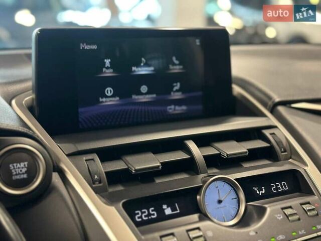 Серый Лексус НХ, объемом двигателя 1.99 л и пробегом 195 тыс. км за 27900 $, фото 23 на Automoto.ua