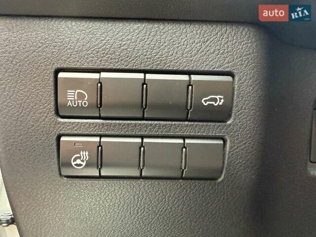 Сірий Лексус НХ, об'ємом двигуна 2.49 л та пробігом 64 тис. км за 35990 $, фото 36 на Automoto.ua