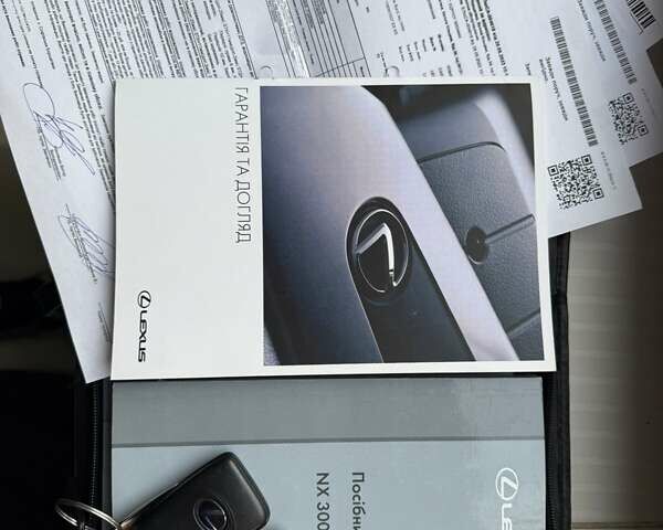 Сірий Лексус НХ, об'ємом двигуна 2.49 л та пробігом 64 тис. км за 35990 $, фото 1 на Automoto.ua