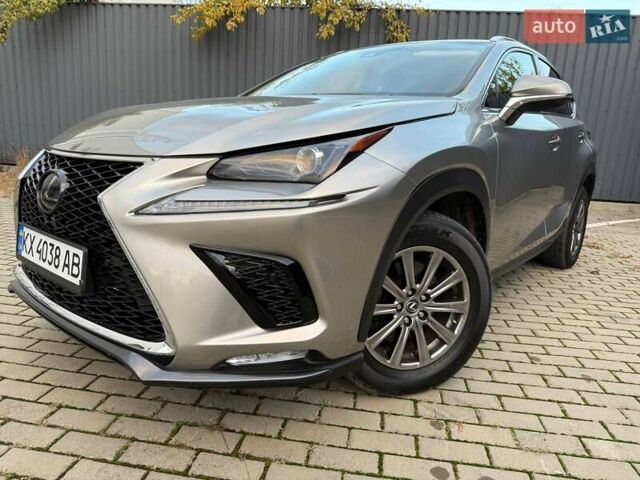 Серый Лексус НХ, объемом двигателя 2 л и пробегом 35 тыс. км за 24999 $, фото 1 на Automoto.ua