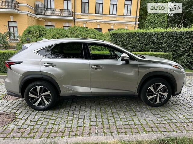 Сірий Лексус НХ, об'ємом двигуна 2.5 л та пробігом 80 тис. км за 38000 $, фото 10 на Automoto.ua