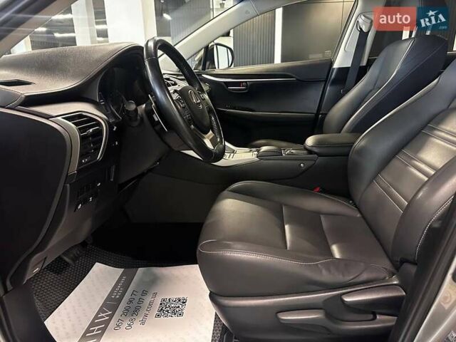 Серый Лексус НХ, объемом двигателя 1.99 л и пробегом 195 тыс. км за 27900 $, фото 12 на Automoto.ua