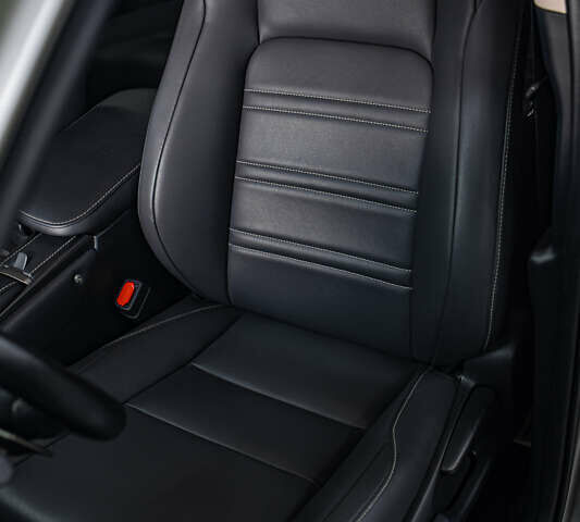 Серый Лексус НХ, объемом двигателя 2 л и пробегом 29 тыс. км за 33800 $, фото 53 на Automoto.ua