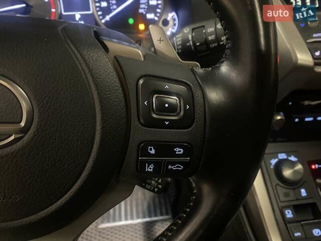 Сірий Лексус НХ, об'ємом двигуна 2 л та пробігом 55 тис. км за 29999 $, фото 20 на Automoto.ua