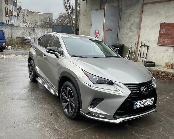 Серый Лексус НХ, объемом двигателя 1.99 л и пробегом 47 тыс. км за 29500 $, фото 9 на Automoto.ua