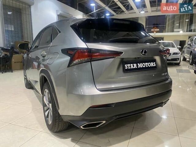 Сірий Лексус НХ, об'ємом двигуна 2 л та пробігом 55 тис. км за 29999 $, фото 11 на Automoto.ua