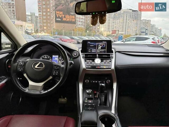 Серый Лексус НХ, объемом двигателя 2 л и пробегом 107 тыс. км за 30490 $, фото 12 на Automoto.ua