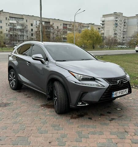 Серый Лексус НХ, объемом двигателя 2 л и пробегом 69 тыс. км за 30900 $, фото 15 на Automoto.ua