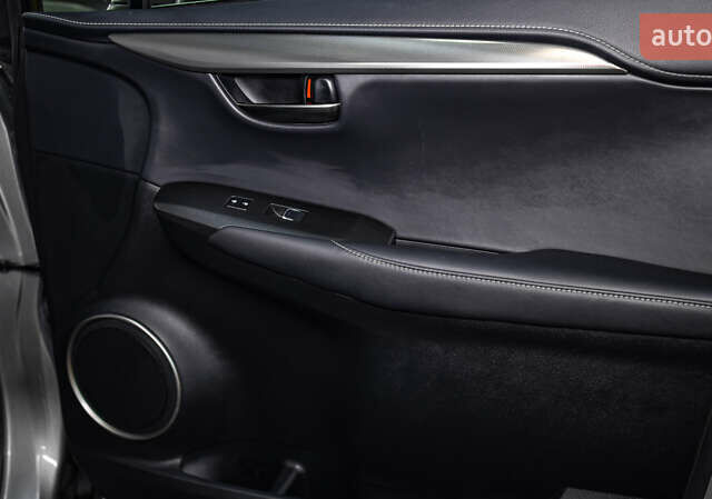 Серый Лексус НХ, объемом двигателя 2 л и пробегом 29 тыс. км за 33800 $, фото 39 на Automoto.ua