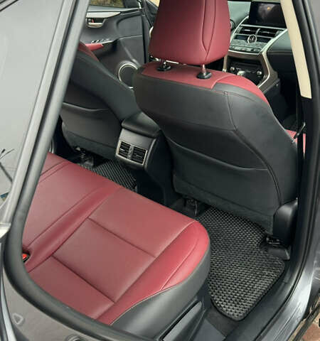 Серый Лексус НХ, объемом двигателя 2 л и пробегом 69 тыс. км за 30900 $, фото 31 на Automoto.ua