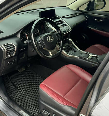 Серый Лексус НХ, объемом двигателя 2 л и пробегом 69 тыс. км за 30900 $, фото 19 на Automoto.ua