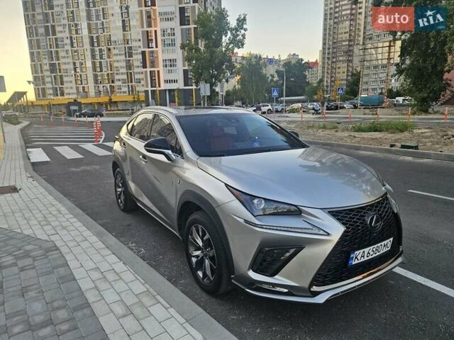 Серый Лексус НХ, объемом двигателя 2 л и пробегом 46 тыс. км за 35600 $, фото 1 на Automoto.ua