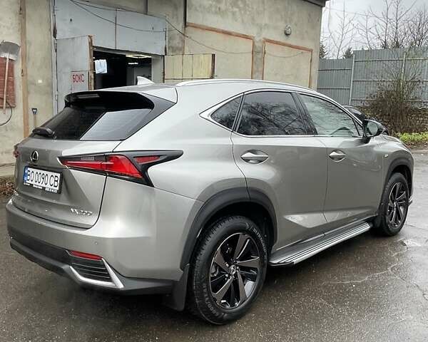 Серый Лексус НХ, объемом двигателя 1.99 л и пробегом 47 тыс. км за 29500 $, фото 7 на Automoto.ua