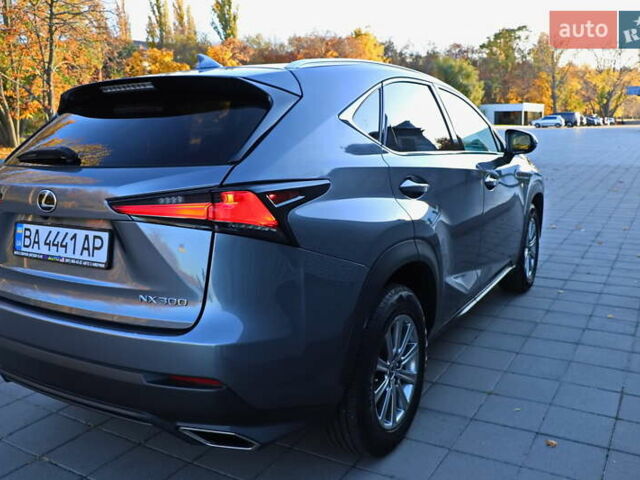 Сірий Лексус НХ, об'ємом двигуна 2 л та пробігом 61 тис. км за 35555 $, фото 7 на Automoto.ua