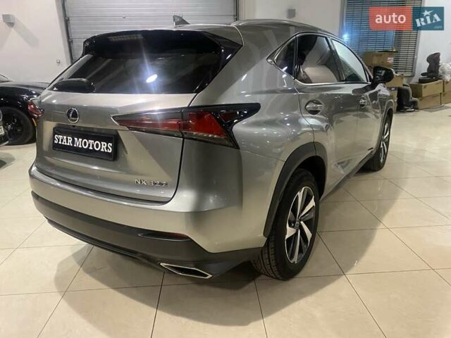 Сірий Лексус НХ, об'ємом двигуна 2 л та пробігом 55 тис. км за 29999 $, фото 13 на Automoto.ua