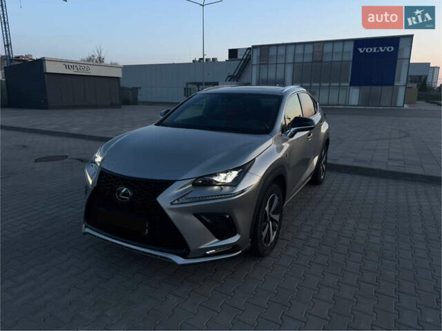 Серый Лексус НХ, объемом двигателя 2 л и пробегом 53 тыс. км за 29700 $, фото 7 на Automoto.ua