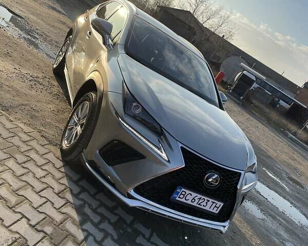 Серый Лексус НХ, объемом двигателя 2 л и пробегом 90 тыс. км за 27000 $, фото 7 на Automoto.ua