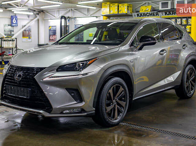 Сірий Лексус НХ, об'ємом двигуна 2 л та пробігом 29 тис. км за 35200 $, фото 8 на Automoto.ua