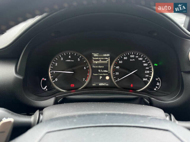 Серый Лексус НХ, объемом двигателя 2 л и пробегом 48 тыс. км за 32000 $, фото 9 на Automoto.ua