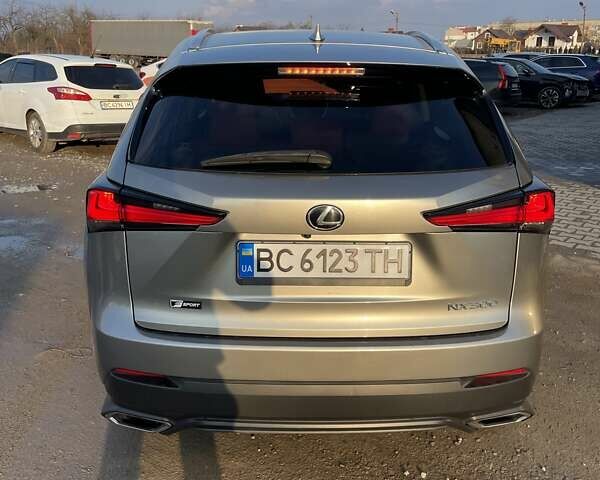 Серый Лексус НХ, объемом двигателя 2 л и пробегом 90 тыс. км за 27000 $, фото 37 на Automoto.ua