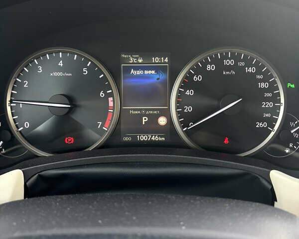 Сірий Лексус НХ, об'ємом двигуна 1.99 л та пробігом 100 тис. км за 38000 $, фото 5 на Automoto.ua
