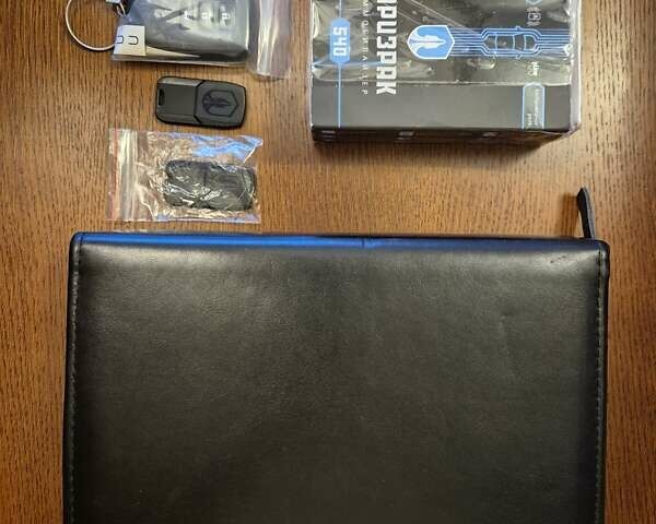 Сірий Лексус НХ, об'ємом двигуна 1.99 л та пробігом 28 тис. км за 37500 $, фото 8 на Automoto.ua