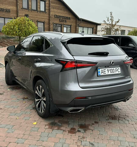 Серый Лексус НХ, объемом двигателя 2 л и пробегом 69 тыс. км за 30900 $, фото 14 на Automoto.ua