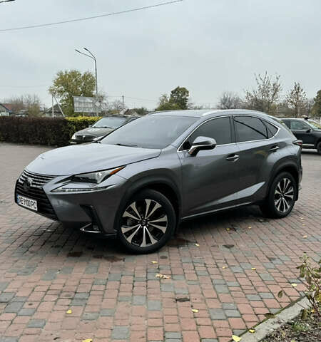 Серый Лексус НХ, объемом двигателя 2 л и пробегом 69 тыс. км за 30900 $, фото 8 на Automoto.ua