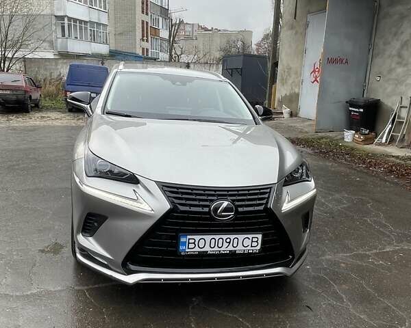 Серый Лексус НХ, объемом двигателя 1.99 л и пробегом 47 тыс. км за 29500 $, фото 10 на Automoto.ua