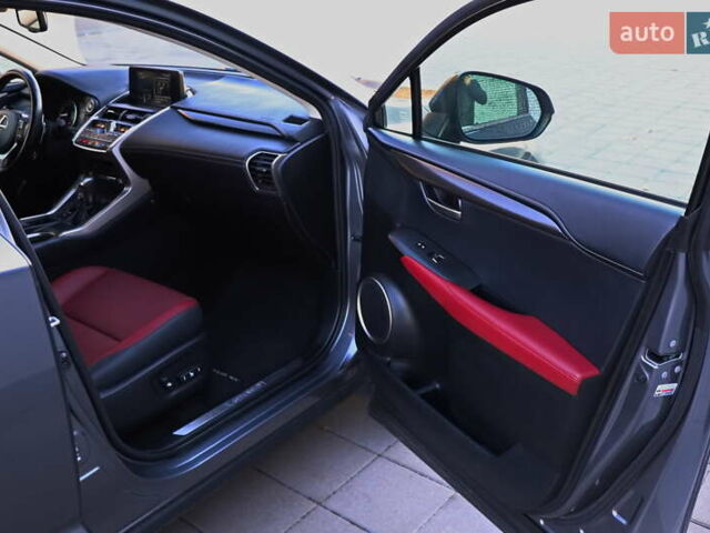 Сірий Лексус НХ, об'ємом двигуна 2 л та пробігом 61 тис. км за 35555 $, фото 15 на Automoto.ua