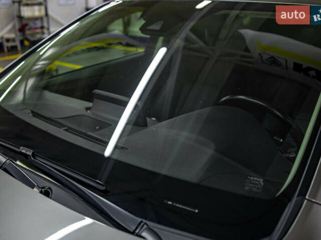 Сірий Лексус НХ, об'ємом двигуна 2 л та пробігом 29 тис. км за 35200 $, фото 30 на Automoto.ua