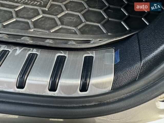 Серый Лексус НХ, объемом двигателя 2.49 л и пробегом 50 тыс. км за 40900 $, фото 29 на Automoto.ua