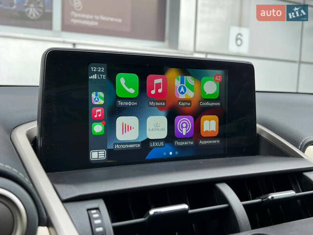 Серый Лексус НХ, объемом двигателя 2 л и пробегом 40 тыс. км за 35000 $, фото 16 на Automoto.ua