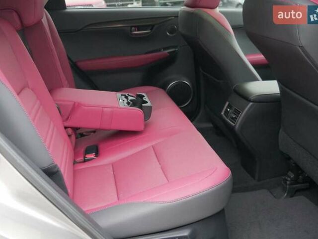 Сірий Лексус НХ, об'ємом двигуна 2 л та пробігом 41 тис. км за 31750 $, фото 12 на Automoto.ua