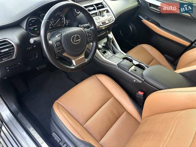 Серый Лексус НХ, объемом двигателя 2.49 л и пробегом 50 тыс. км за 40900 $, фото 36 на Automoto.ua