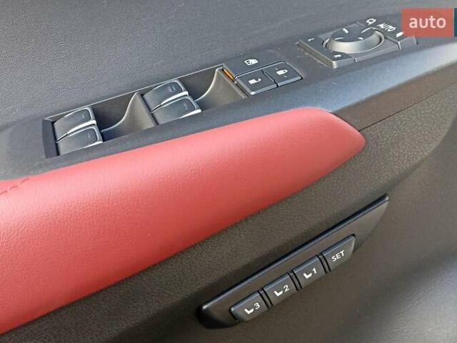 Сірий Лексус НХ, об'ємом двигуна 2 л та пробігом 41 тис. км за 31750 $, фото 15 на Automoto.ua