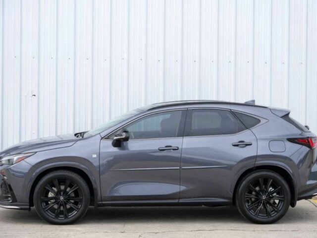 Серый Лексус НХ, объемом двигателя 2.5 л и пробегом 25 тыс. км за 38000 $, фото 3 на Automoto.ua