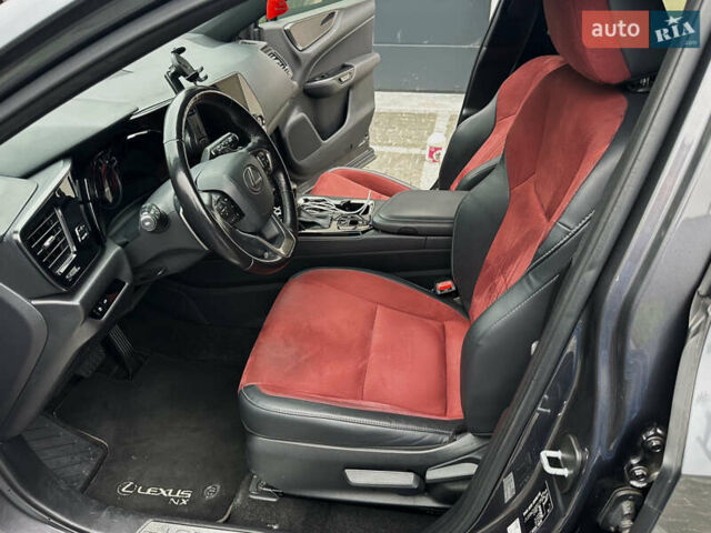 Серый Лексус НХ, объемом двигателя 1.99 л и пробегом 93 тыс. км за 39000 $, фото 4 на Automoto.ua