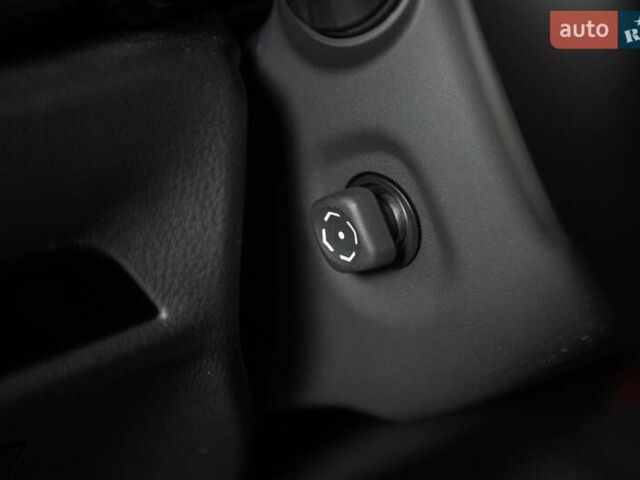 Серый Лексус НХ, объемом двигателя 2.49 л и пробегом 15 тыс. км за 51900 $, фото 49 на Automoto.ua